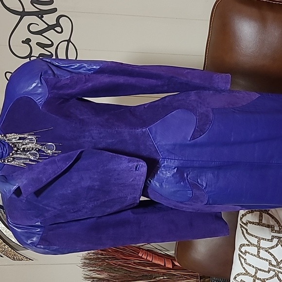 Vintage Michael Hoban dreamy, butter soft PURPLE suede/leather backless dress - Picture 2 of 11